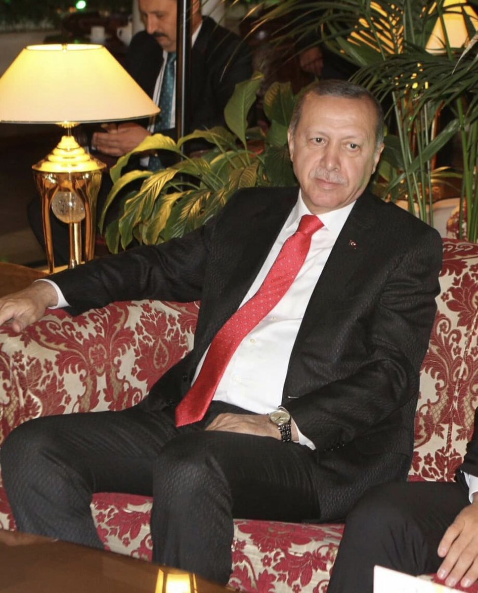 ebrar_cimen's tweet photo. وقد أثبت أردوغان للعالم بأن تركيا 🇹🇷 
قوية عسكريا وسياسيا واقتصاديا .نتمني لتركيا المزيد من التقدم لأنها تستحق ذلك والفضل كل الفضل لله وأردوغان . 
حماك الله يا تركيا .

تاج رأسنا ورمز عزنا ونبع فخرنا ، حفظه الله وادامه وحفه بتوفيقه #اردوغان https://t.co/sPKnhkubjn
