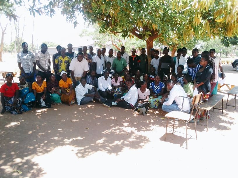 ConserveWith's tweet photo. The first ever cohort for the Youth Test Farm project by Conserve with Benefits and Youthre Foundation at Ukwe EPA.... https://t.co/AukQvz8Kr1