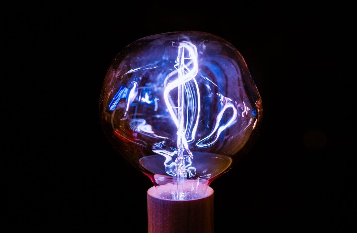 Energya_VM's tweet photo. Los avances científicos nos permiten hallar soluciones a los nuevos desafíos económicos, sociales y medioambientales con los que construir un futuro sostenible, además, tiene un papel en la construcción de la paz para alcanzar el desarrollo sostenible. ¡Feliz #DíaDeLaCiencia! https://t.co/msRYc3oaPb