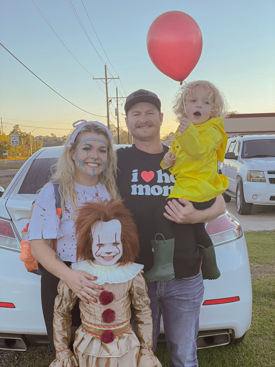 laurenhaleycc's tweet photo. I cannot believe this is my life? I have prayed for a man like Christian and days like these for years. I’m so damn happy 🥺💛 https://t.co/oMe5tljmp9