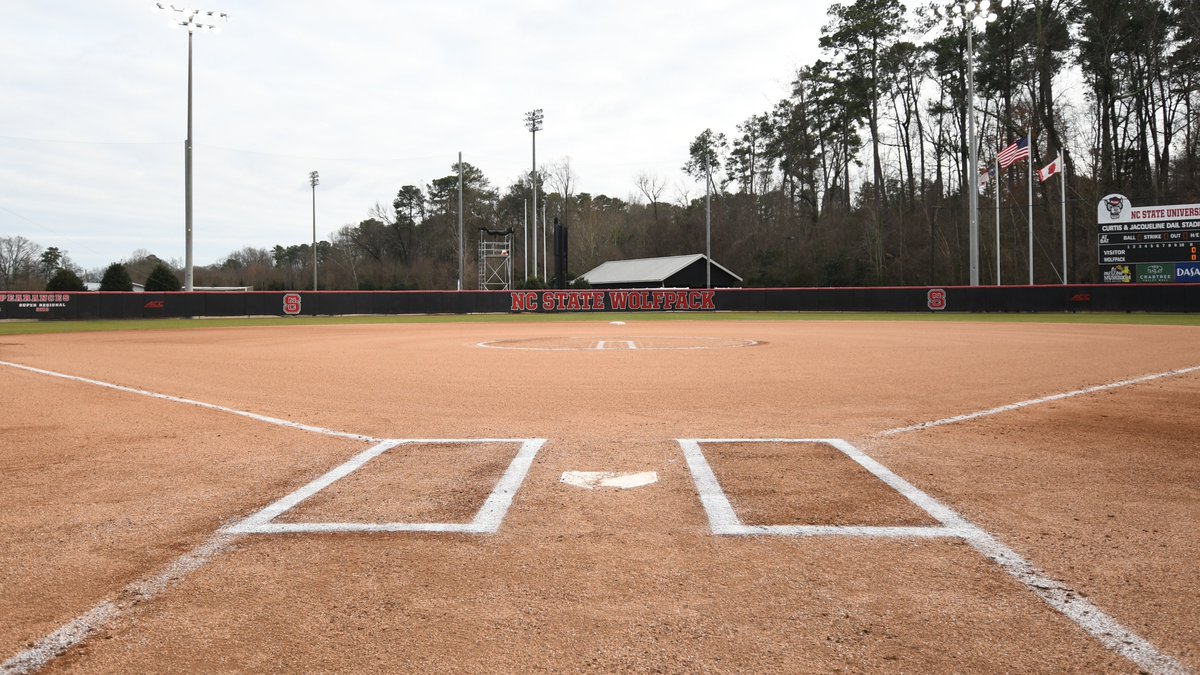PackSoftball's tweet photo. Read up on our 8⃣ signees! 

🔗 https://t.co/d7xV7n2Oig https://t.co/7mM7hZBvGB