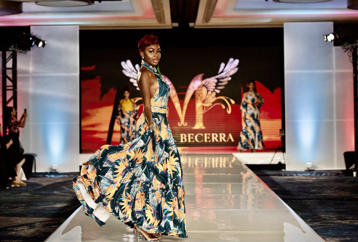 ByMiguelBecerra's tweet photo. @withregram @vippageantry @MIGUELBECERRA_ #nyfw @nyfw #fashionmodel #miguelbecerradiseรฑador #newyorkfashionweek #vogue #fashiondesigner #fashionphotography #newyorkfashionweek2021 #runwaymodel #multimediamel #nyfw2021 @nyfw #pageant #IAMVIP #vipevents #vipmodels https://t.co/LYghQrBvw5