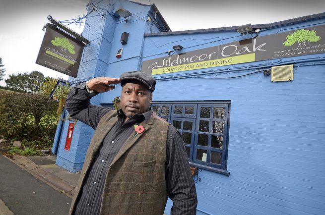 BromStandard's tweet photo. Bromsgrove pub owner offering veterans, servicemen and women free roast lunch on Remembrance Sunday - https://t.co/GJ0Yf3lRC3 https://t.co/eTmKFZIpnK