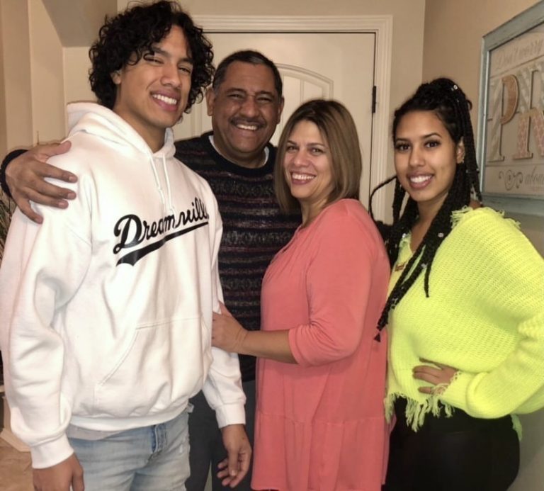 Mizzou's tweet image. "CASE was the foundation for me to walk into everything that I am, the fullness of who I am as an individual. Rather than just someone who excels academically, I now know I could be more than just that.”

Get to know Ymbar Polanco-Pino 👉 fal.cn/3jJhO #FirstGenMizzou