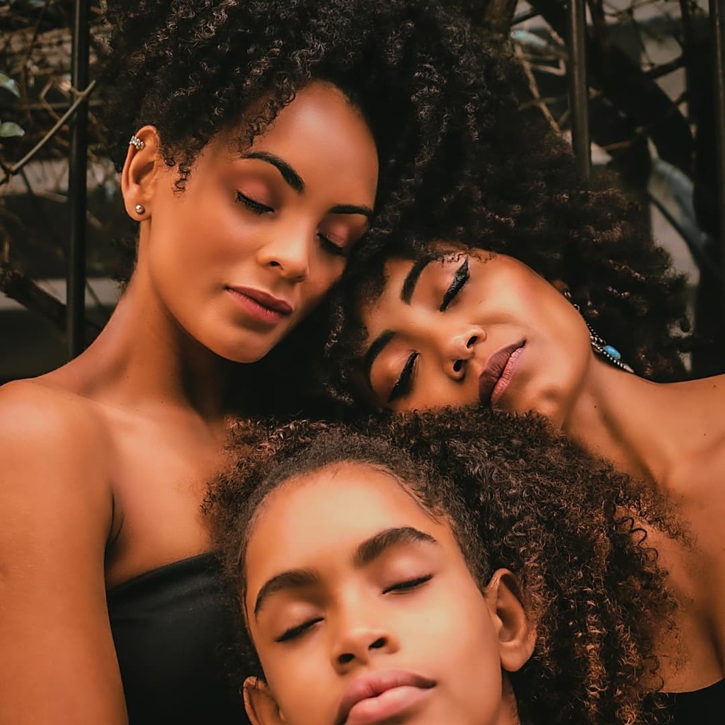 kareebaco's tweet photo. Black is beautiful 😍 https://t.co/doXKSrCxsi