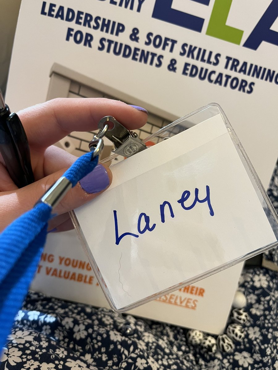 laneyypeters2's tweet photo. Thank you to all the speakers today at the ELA Conference .. It was such a good day! December 9th needs to come faster :) @KeystoneSchools @MrKohler2 @mrs_meczka #embraceyourrole #itisokaytonotknow https://t.co/KoiB7iVHo7