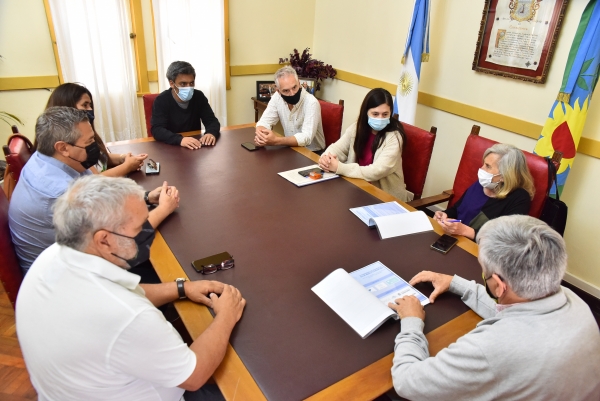 MuniChascomus's tweet photo. Chascomús será sede del II Congreso de #SaludMental Comunitaria. https://t.co/MedEp8HulH @woodesteban https://t.co/zzmLNNjZqi
