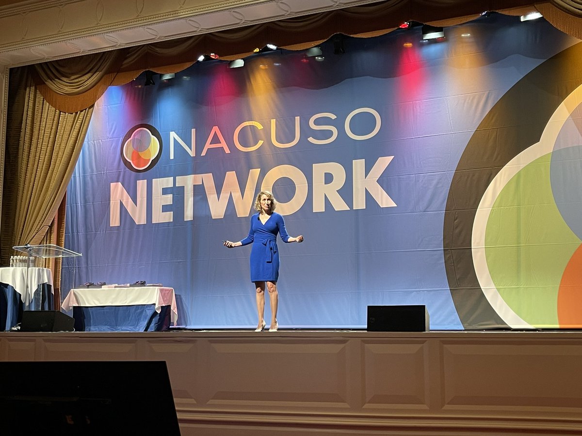 susanslanger's tweet photo. Exceptional keynote by @nataliestavas at the @NACUSO 2021 — “Running Toward Chaos” — Inspiration on how to turn apprehension into action. #choice #practice #action #Network2021 #nacuso https://t.co/nr8uouWNZh