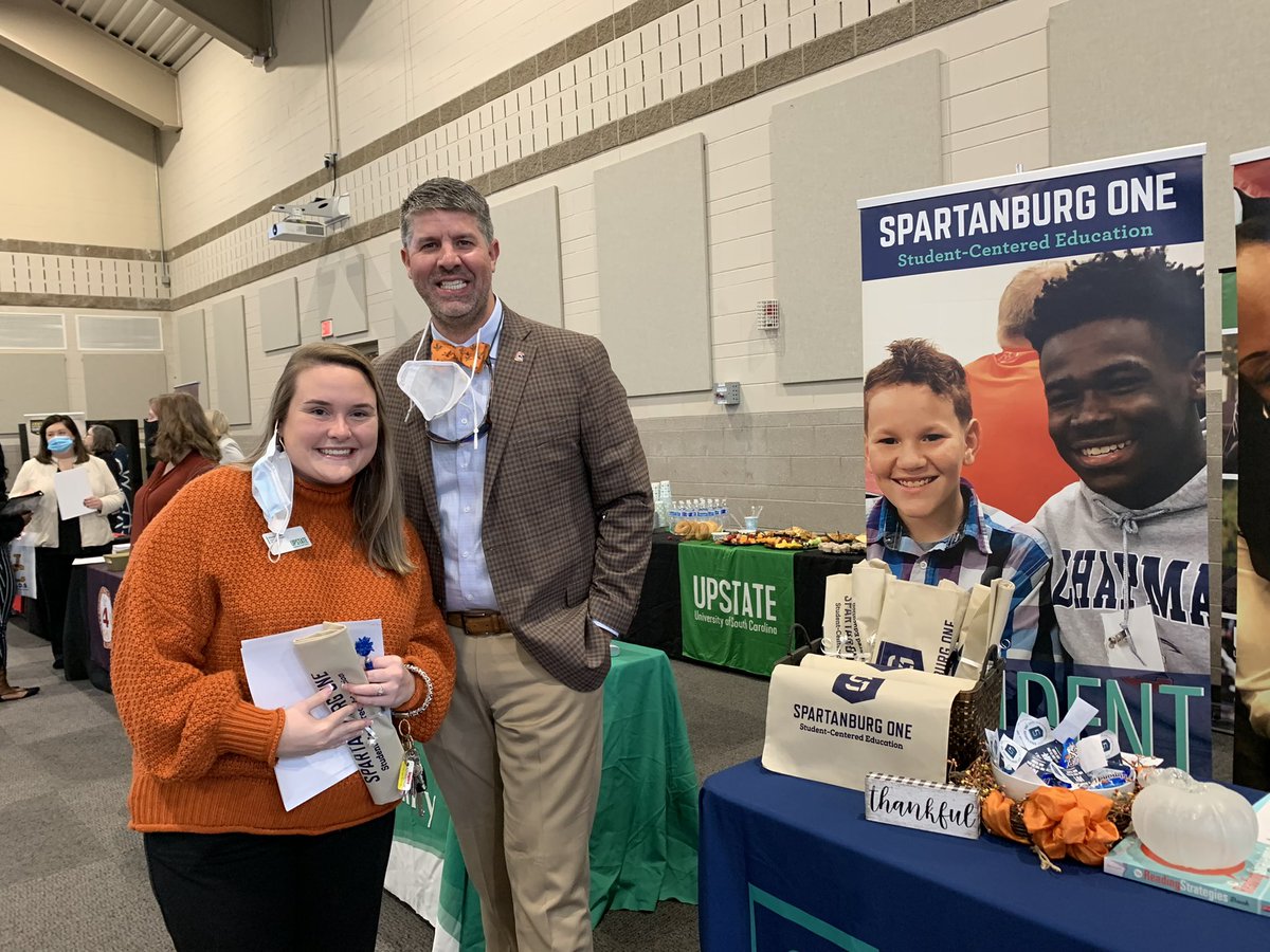 McswainCrystal's tweet photo. Looking forward to meeting @USCUpstate @uscupstateteach future teachers @spartanburgone come see us https://t.co/fwk1NsnVF9