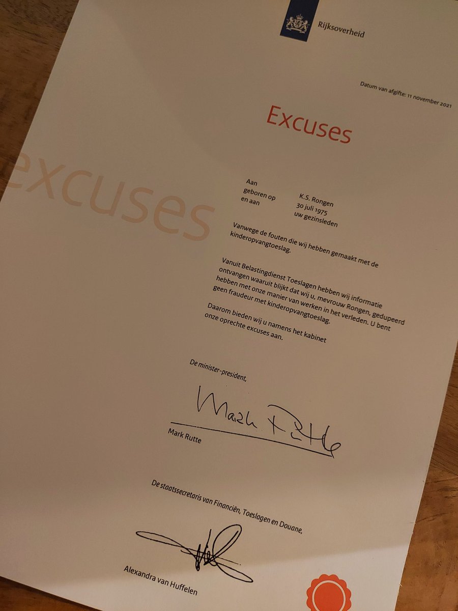 KristieRongen's tweet photo. Ik weet niet wat het met mij moet doen, voel mij leeg.
#Excuses
Had er 2 miljoen aan geplakt, dan had ik nog een blij gevoel en kunnen bouwen aan de toekomst van mij en mijn kinderen.

En nu ??
#toeslagenschandaal https://t.co/0LSInB6iGx