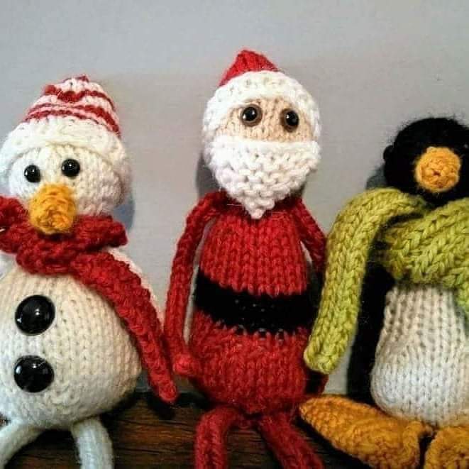 Bearsandthebee's tweet photo. Never mind about elf on the shelf what about #santa, #penguin and #snowman.
Message me or https://t.co/3orhuyLL31 if you would like one.
#Christmas2021
#gift
#handmade
#pattern
#learnhowtoknit
#yarn
#Christmas https://t.co/6FpmmVMIFU