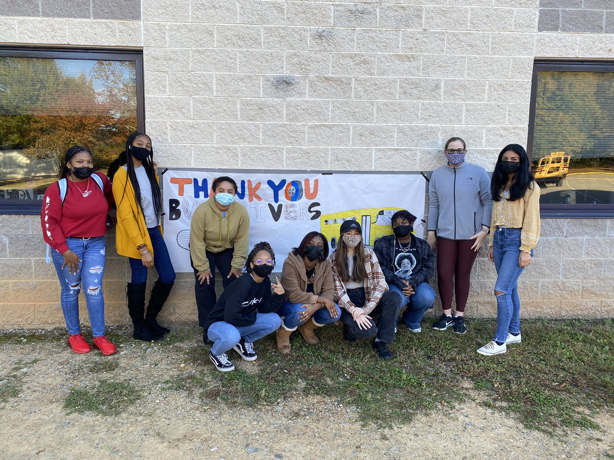 kryslowe's tweet photo. This morning we shared some cheer with our Bus drivers at MCHS. 
We prepared “To-go” breakfast for them. 🍌🧇 It was a great success!
Special thanks to our BETA club students for helping out! @ccpsinfo #L4L #MCHS @CCbluedevil https://t.co/kQxd1SpkFw