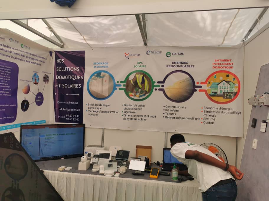 gc_inter's tweet photo. Quelques images de la première journée de l'atelier de l'ABERME  à Bénin Royal Hôtel. Nous y sommes jusqu'au  Vendredi 12 Novembre 2021. N'hésitez pas à venir visiter notre stand.

Renseignements:
(+229) 21 32 01 05 / 95 86 40 03

#GCINTER #innovations #ABERME https://t.co/3SISBc3uDv