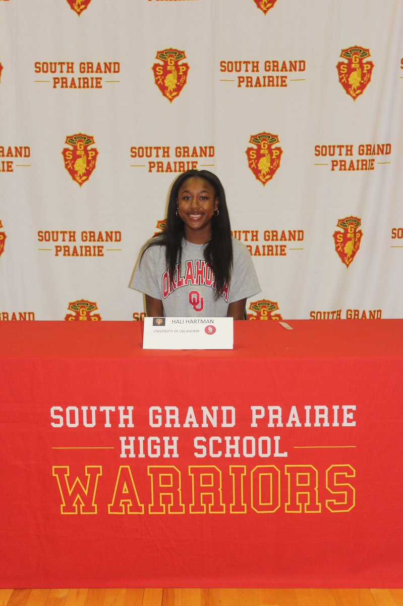 SGPGirlsSoccer's tweet photo. SGP Lady Warriors is so proud of our girl Hali Hartman for signing with a huge soccer program. #OU #BoomerSooner ⚽️🖤⚽️❤️ https://t.co/SpzYvrY900