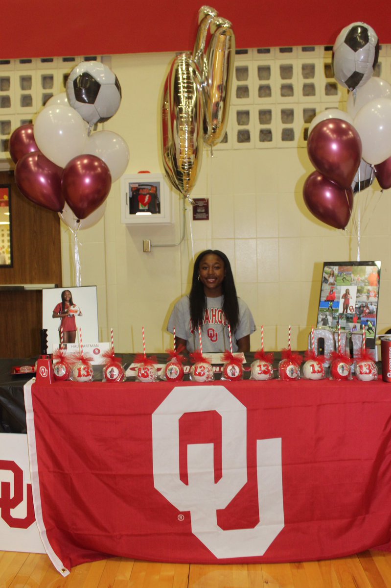 SGPGirlsSoccer's tweet photo. SGP Lady Warriors is so proud of our girl Hali Hartman for signing with a huge soccer program. #OU #BoomerSooner ⚽️🖤⚽️❤️ https://t.co/SpzYvrY900