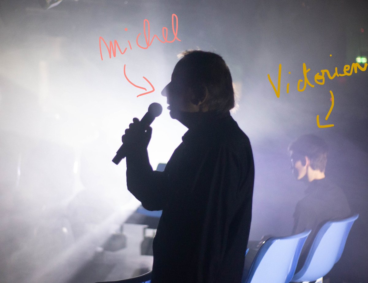 .<a href="/victorienbrn/">Victorien Bornéat</a> fait vibrer la poésie de Houellebecq sur la scène du Rex Club, avec toute l’émotion de la diction de Michel, Hugues, Margot et Victorien.

Ce soir se jouera pour la dernière fois le spectacle  « Existence à basse altitude ». 

Mon meilleur ami est un artiste.