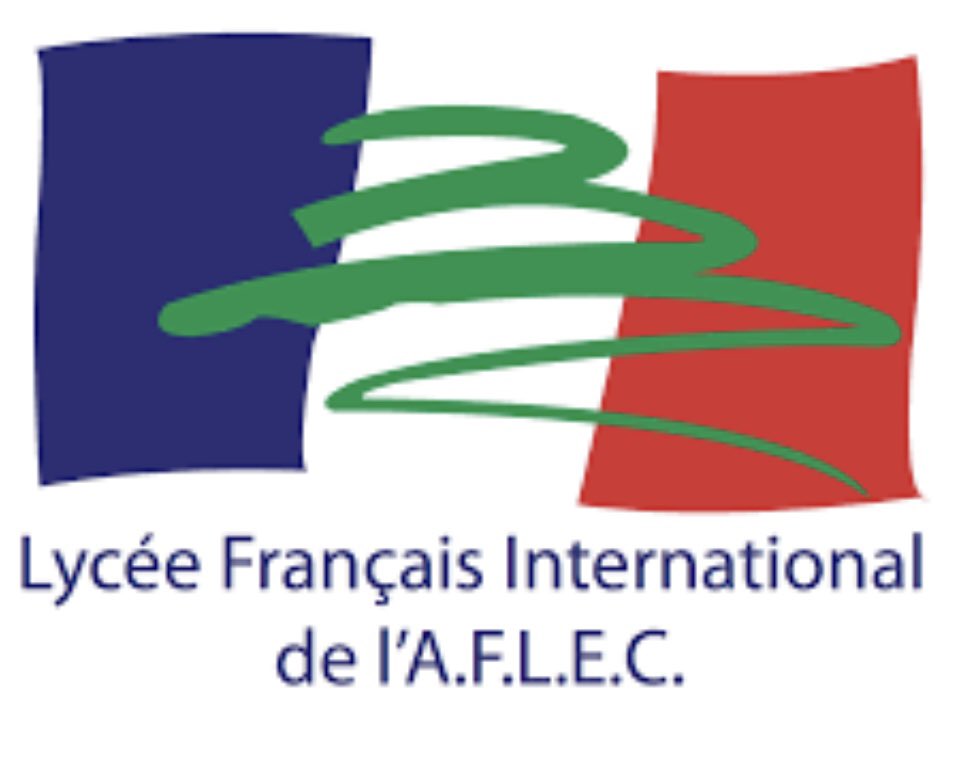Teamcoeur2021's tweet photo. Semaine de conseil d’établissement des lycées français aux Émirats. Hier vos 3 élus @Teamcoeur2021 ont participé au CE @LyceeMonod. Aujourd’hui à celui de @LfiDubai et @LyceeMassignon #aefe #aflec #francaisauxemirats https://t.co/E8YaIls2Wu