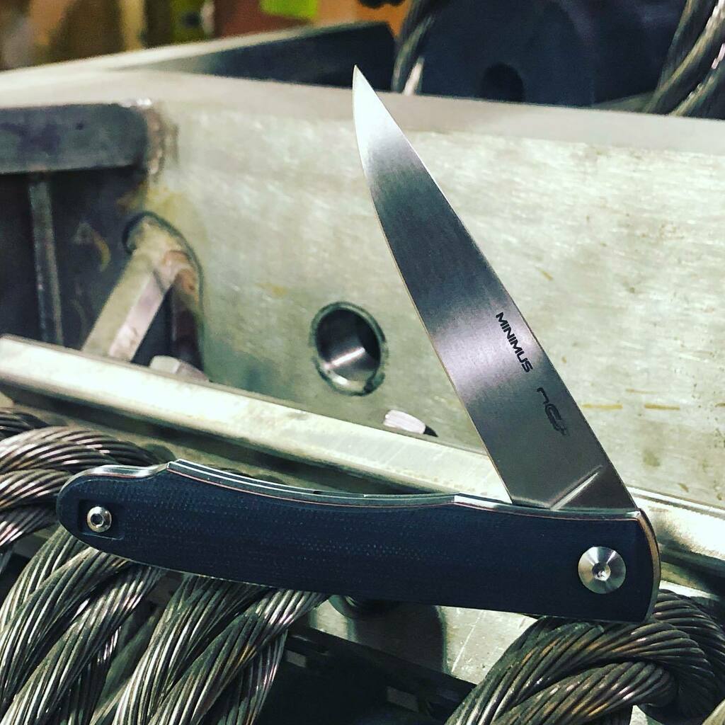 Russian_knives's tweet photo. Minimus by NC Custom is a true hardworking gentleman’s folder :-) #russianknives #nccustomknives #nccustom #nccustomminimus #knifelife #knifepics #foldingknife #pocketknife #edcknife #knifeaddicts #knifecollection https://t.co/W32OnK4S0S https://t.co/giuXQO8fRS