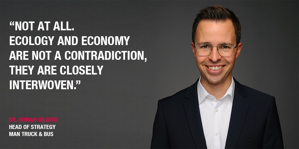 MANtruckandbus's tweet photo. 💭 #Sustainability in the #NewMAN strategy - are the terms ecology and economy a contradiction? 
#ExpertsAnswer

Read the entire interview: 
https://t.co/OdAKfPxXwb https://t.co/qi8hnWorux