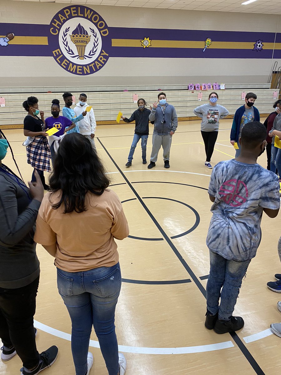 Mrs_CoachBrown's tweet photo. Fun in gym class today! @CWChamps @chrisyfraz #wearewayne https://t.co/H60ZFgv7C5