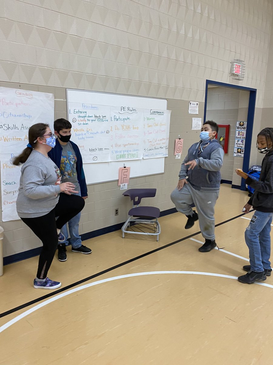 Mrs_CoachBrown's tweet photo. Fun in gym class today! @CWChamps @chrisyfraz #wearewayne https://t.co/H60ZFgv7C5
