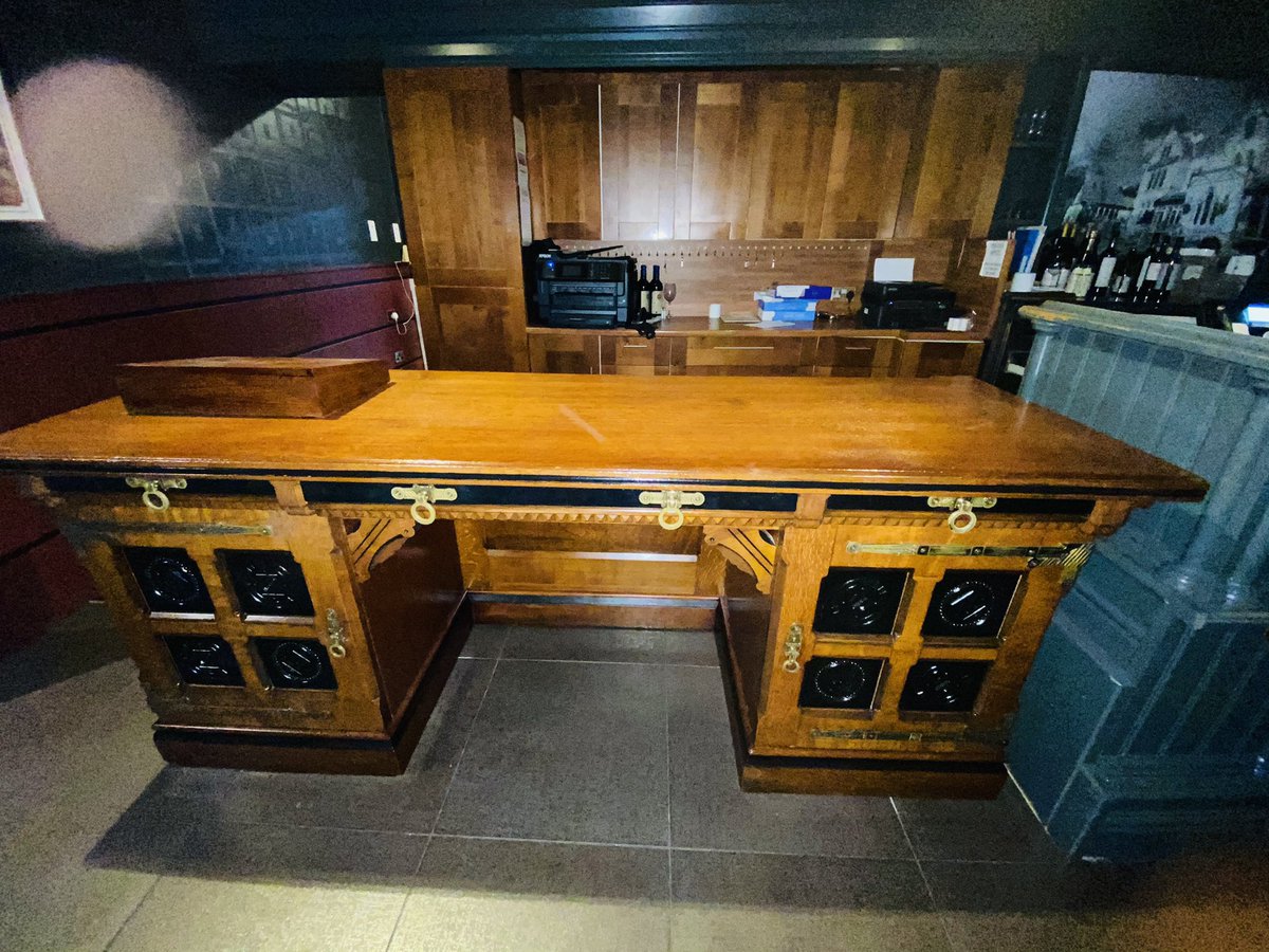 nutsfood's tweet photo. Sad to sell it but I’ve no where to put this stunner - offers being taken this week at the wonder boutique @NuttersOfficial 
Thursday Friday 5pm - 8pm Saturday 1pm - 4pm 
Raided the attic too and found some great antique furniture / mirrors 
Wines / spirits / plates / breads too https://t.co/pNLDuhBlXL