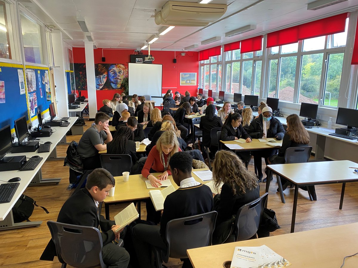 WCA6thForm's tweet photo. Everyone in 6th Form is encouraged to take on  Enrichment activities &amp; develop their interpersonal skills &amp; qualities alongside their academic progression. Some pics from lunchtime of our 6th form Leaders for Readers supporting new Yr7 to improve their reading skills, great work! https://t.co/MB84F4ErC4
