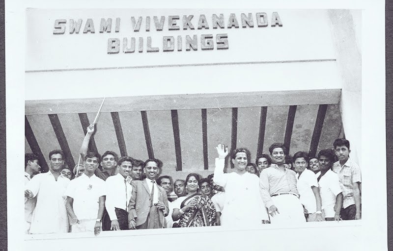 DrVijayChandra's tweet photo. @SonuSood #SAVE_Dr_GGHMC(DR GURURAJU GOVERNMENT HOMOEOPATHIC MEDICAL COLLEGE, GUDIVADA) please react sir ,save us https://t.co/KTy0nXNqFr