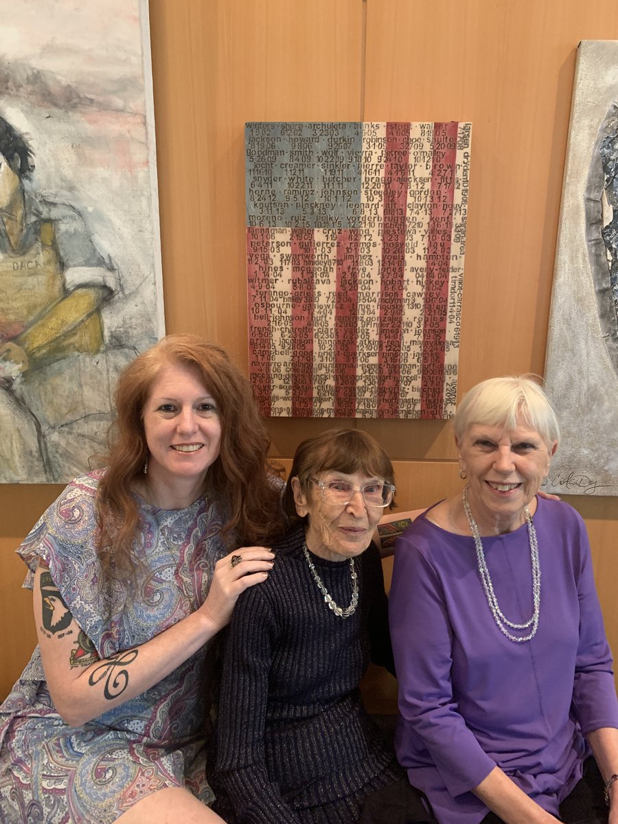 Christina Helferich-Polosky is a #USArmy #veteran who was medically retired in 2009 with mental disabilities sustained during her 11+ year active duty. 
"From Conflict to Creativity: Transitions" opens on 
#VeteransDay2021.
RSVP for the opening here: eventbrite.com/e/203104841047