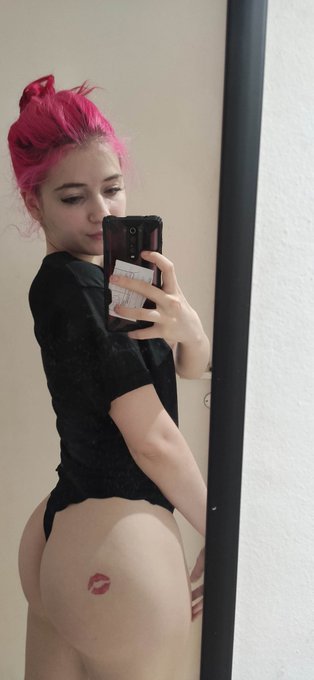 💋 https://t.co/qehUlUN5yA