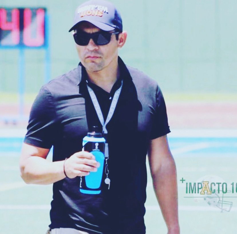pichi_25's tweet photo. Amo mi trabajo #coach #leonesanahuac #football https://t.co/ttyPsLwAqY