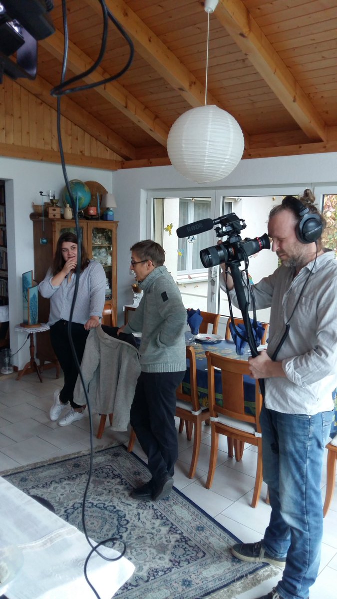 En plein tournage du documentaire sur SELODY avec l'équipe de la <a href="/FIRAHandicap/">FIRAH</a>, dans le cadre du programme "Clap sur la Recherche" (firah.org/fr/clap-sur-la…)...