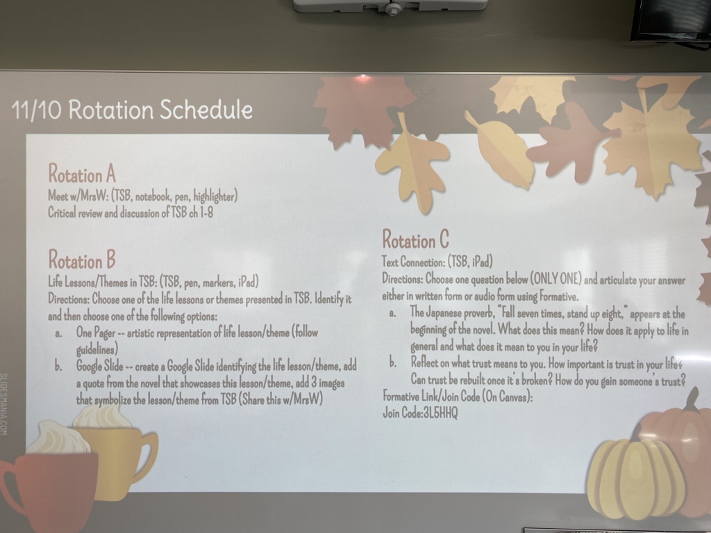 E_Sheninger's tweet photo. Amazing station rotation in 8th grade at @StFrancisYL #disruptivethink #blendedlearning https://t.co/Dn6BYyq69z