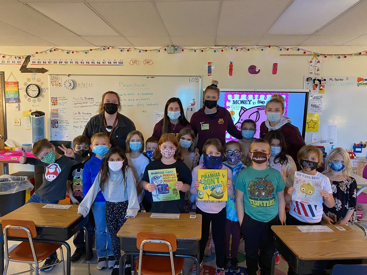 UMNCrookstonWBB's tweet photo. Players @kylea_praska @hayleewheeler11 and @kylie_johanna had the pleasure of reading to Alumni, @therealgid101 ‘s 2nd grade class!📚 https://t.co/nxoTsLoIp4