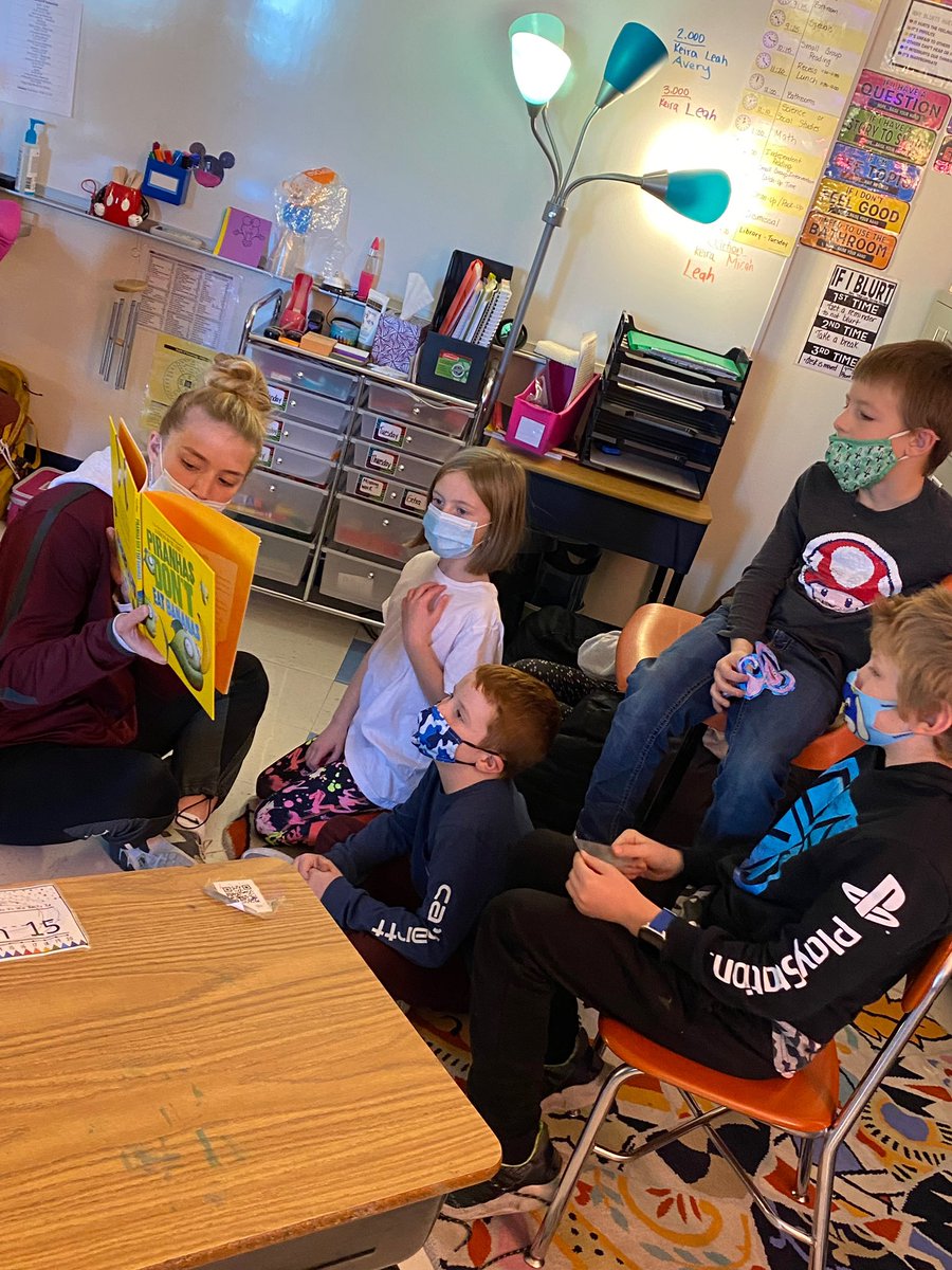UMNCrookstonWBB's tweet photo. Players @kylea_praska @hayleewheeler11 and @kylie_johanna had the pleasure of reading to Alumni, @therealgid101 ‘s 2nd grade class!📚 https://t.co/nxoTsLoIp4