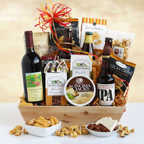 Gift_Guru's tweet photo. Order early this year! This one is going fast. Get your Basket of Cheer Now... https://t.co/zXsHIHF56J https://t.co/xevM6LVPpp