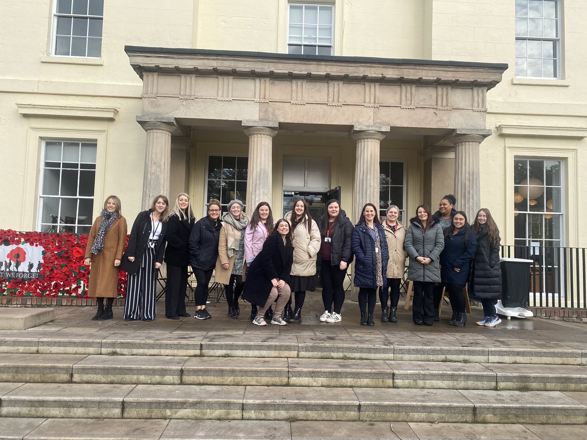RainbowEduMAT's tweet photo. It was lovely to have some of our middle leaders from across the trust together to celebrate the end of our leadership development programme! We are so proud of our team! 👏🏻@jon_nichols1 @GDonaldsonREMAT https://t.co/IpIfkdZQ4a