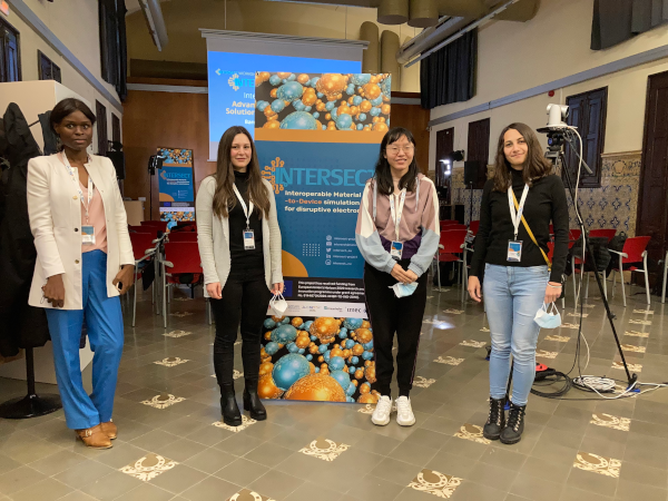 intersect_eu's tweet image. Layla, Kathrin, Jiahui, and Roberta, #outstanding #STEM girls joining us from different countries and institutions: the beauty of #science.
See you tomorrow with the 2nd day of our #intersectworkshop.
#womeninstem #girlsinscience #STEMgirls
@icn2nano @icmabCSIC @Fraunhofer_IWM