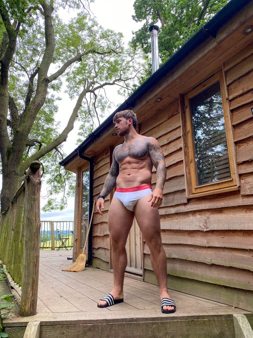 Exclusive content 😈 https://t.co/JLxlq9ARzj https://t.co/5sIwtKOrg3 https://t.co/Ah8P7dsNiY