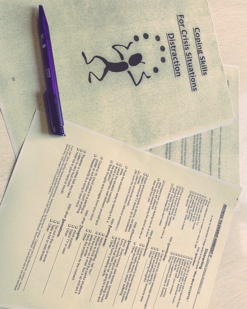 DrGeorgiaKonsta's tweet photo. Weekly psychology group 'Coping skills' on Taylor ward. Loved the active participation by patients and staff!!! #taylorward #teamStHelens #PBS #addtoskillset @AngelaR33837265 @mldowney1 @LucyK1n5 @JeffG36 @chrisMits @Michael29873340 https://t.co/ZgLA0wACmI