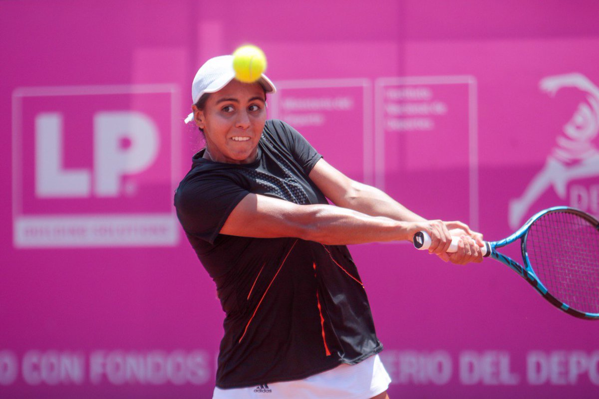CopaLPOpen's tweet photo. Tremendo partido @fer_astete 👏
Fernanda Astete 🇨🇱 se despidió de la #CopaLPChileIND con un correcto cometido frente a la favorita del certamen, Beatriz Haddad Maiá 🇧🇷 luego de dos sets, 6-4 y 6-2
#TenisComoNuncaAntesLoViste #ITFWorldTennisTour https://t.co/rY1zHHB5Ga