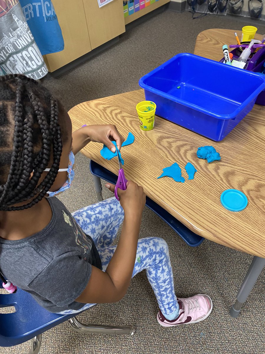 Huffman Kindergarten tweet media