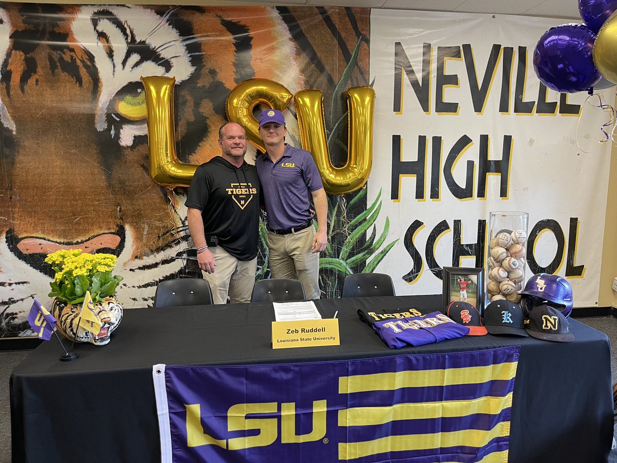 ZebRuddell's tweet photo. Officially a Tiger!!🐯 @LSUbaseball @LSUCoachJ @coachp17 @Neville_BSB @JakeMartinOC @nevillenetwork @PBR_Louisiana https://t.co/MVjHgSNRQS