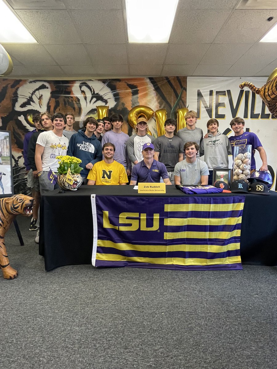 ZebRuddell's tweet photo. Officially a Tiger!!🐯 @LSUbaseball @LSUCoachJ @coachp17 @Neville_BSB @JakeMartinOC @nevillenetwork @PBR_Louisiana https://t.co/MVjHgSNRQS