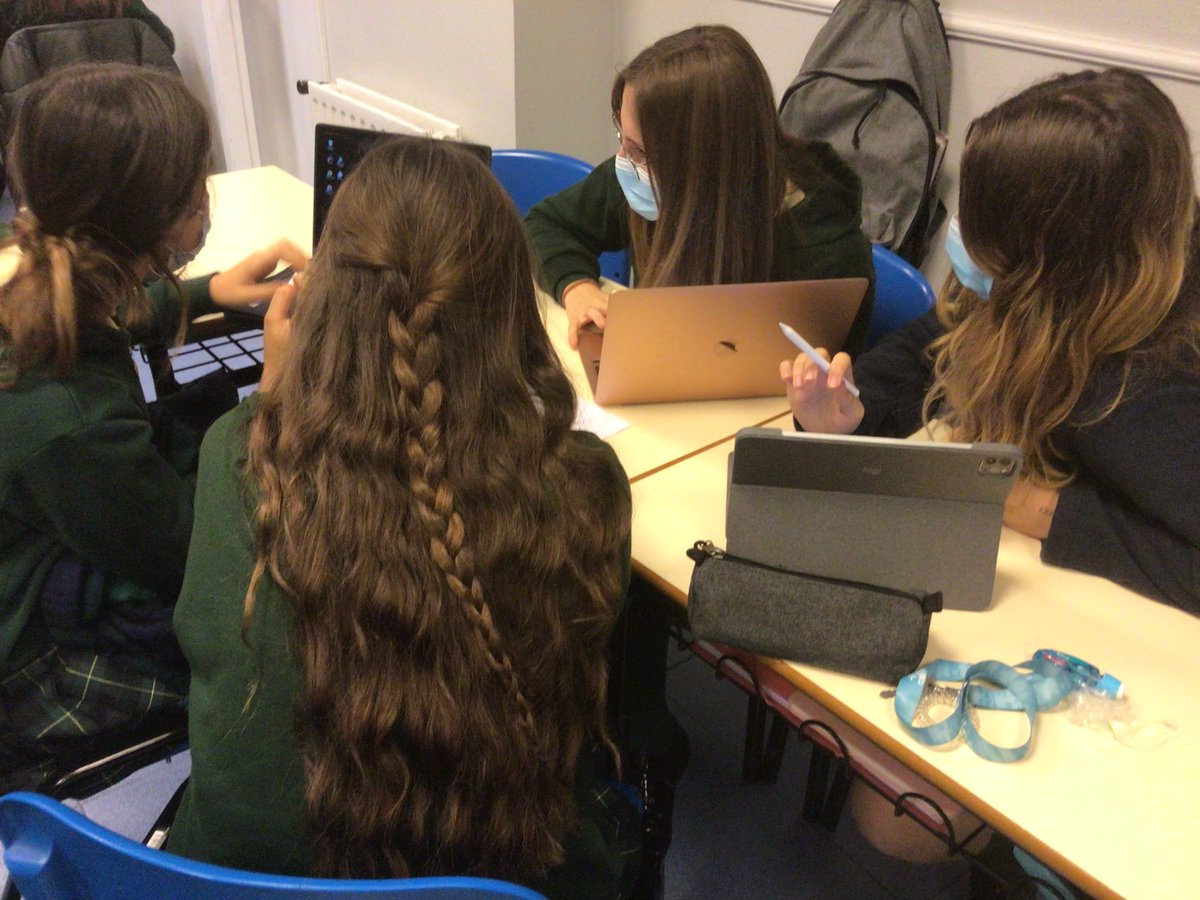 Arangoyabilbao's tweet photo. We continue working on this interesting project. We like it! 👍#MakingCities @deusto @deustoCitiesLab https://t.co/TuDkx0sbmv