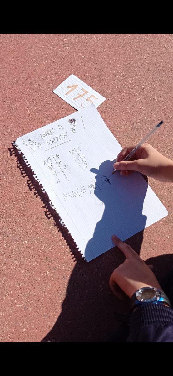 salesianosubeda's tweet photo. Matemáticas con el juego #MakeAmatch!  
Matemáticas bilingües 🇪🇸🇬🇧 https://t.co/fmrPAu6PBU