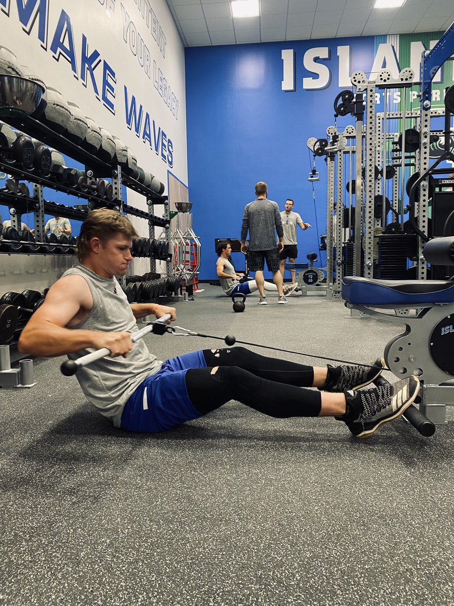 IslandersBSB's tweet photo. Life without intent will rob you of your legacy 

#shakasup https://t.co/8BYyTDvI0A