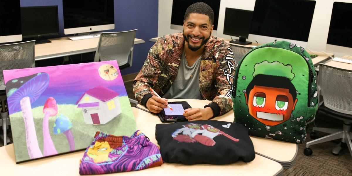 dallascollegetx's tweet image. "When I look back at my time in the military, I feel a sense of pride, but the experience weighs heavy on my heart." 

Learn what it's like to be a veteran and a student. Meet Aaron at fal.cn/3jJkf. #DallasCollegeShines #VeteransDay