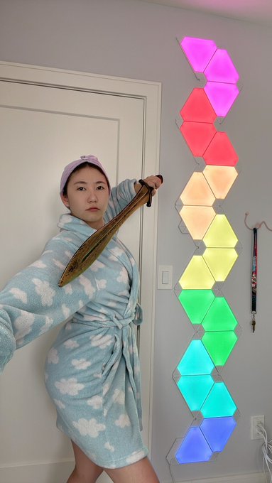 rainbow lights are my favorite cos they protect my virginity at all costs 🤝🙏 https://t.co/YT7nCaHLeA