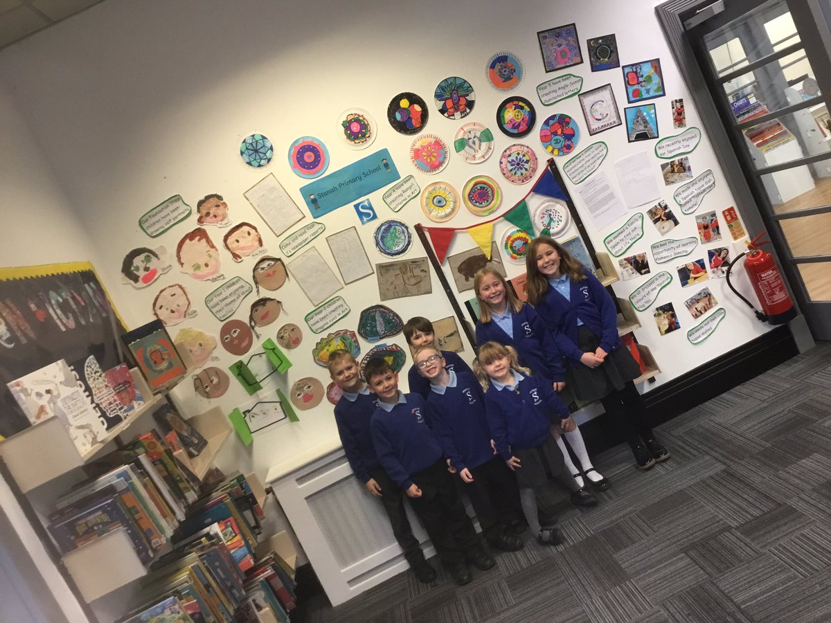 StanahScCouncil's tweet photo. Our @StanahPrimary School Councillors have enjoyed being back at Thornton Library today to display some of our children’s work @LancsLibraries https://t.co/vmoZUYHCIG